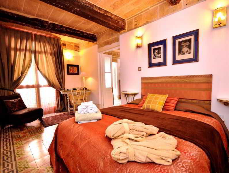 Palazzo Valletta Suites Exterior photo